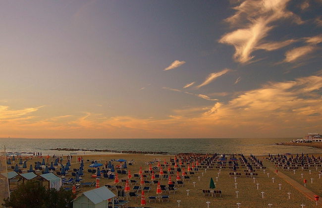 Belvilla by OYO Pleasant Apartment With Courtyard - Foto 31