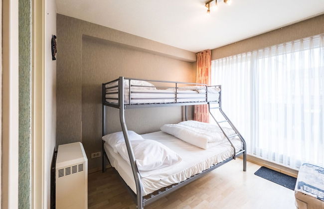 Apartment With 2 Bedrooms and Large Terrace - Photo 3