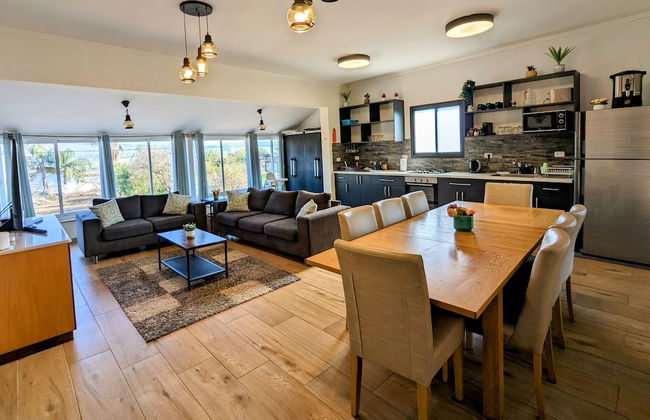 Villa BaGalil 3BR Retreat by Sea N' Rent - Foto 9