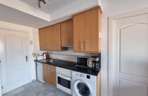 2 bedroomed, penthouse Apartment with sea and mountain views - Foto 6