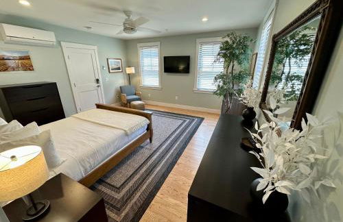 Epic Downtown Newport 6BR Whole House w Parking - Foto 33