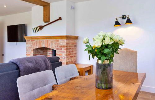 Finest Retreats - The Holt - Photo 3