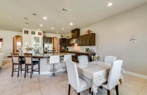 Beautiful Bakersfield Home about 8 Mi to Downtown! - Photo 3