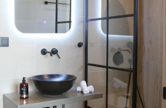 Liotopos Villas - Photo 17