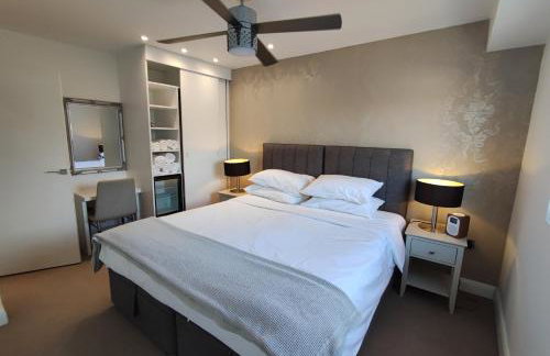 Modern 2 Bedroom Flat with private outdoor terrace - Foto 5