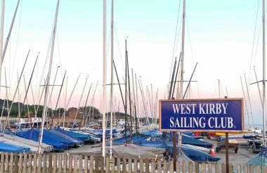 West Kirby award winner 2026 Just bring clothes - Foto 39