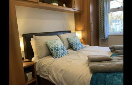 Bumblebee Lodge - Foto 7