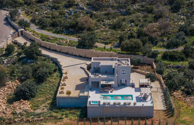 Villa Atyfia - With Private Pool - Photo 41