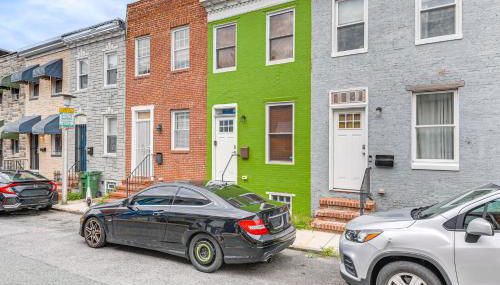 Walkable Baltimore Rowhouse with Fenced-In Patio! - Foto 3