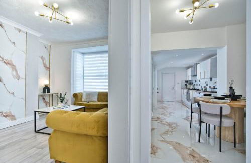 AV MODERN HOMES-House for 7 Guests near City Centre - Foto 8