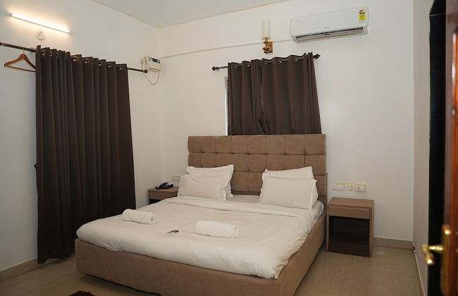 CLOSE2C BY THE ARKS VILLA - Photo 34