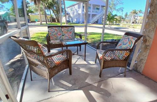 Starfish - Spacious By River 1.3 Mi to Beach 1 Bd 1 Bth Kit - Photo 24