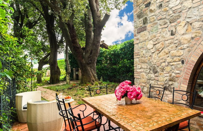 Holiday Home in Town Center with Pool, Garden, Hot Tub - Foto 29