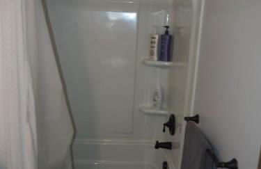 Lorlee - A Large and Luxurious Lakefront Cottage! - Foto 21