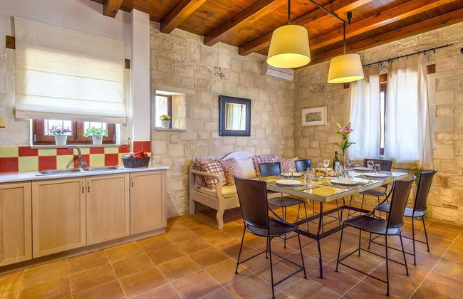 Emerald Villa 70m From the Beach - Foto 11