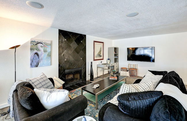 Waterfront 3BDR w Boat in Discovery Bay - Foto 17