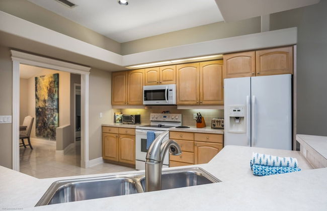 Nokomis Pool Home on the Canal - Foto 9