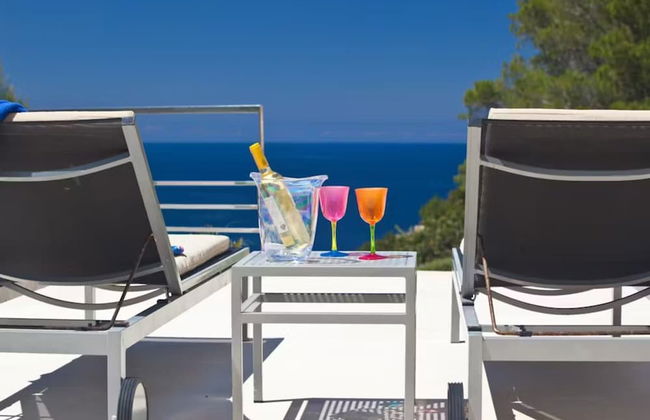 Appealing Villa With Private Terrace - Foto 18