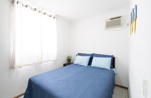 Apartamento a 400M PRAIA com PISCINA sacada com CHURRASQUEIRA privativa Wi-Fi Portaria 24h PLAYGROUND INFANTIL Quadra de esportes e vaga privativa de GARAGEM Reserve agora mesmo - Foto 11