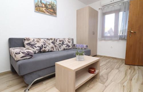 Seaside Apartments Hrka - Standard One Bedroom Apartment with Terrace and Sea View 2 - Foto 2