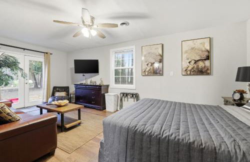 The Divine Cottage! Woodsy Hideaway! - Foto 12