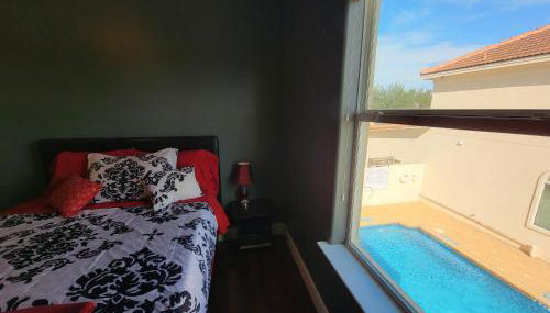 4 BR Smart Luxe Condo, Gated Community, Pool View, Mins to Costco & Top Golf - Foto 3