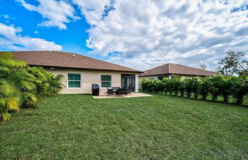 Family Villa King Bed, 3 bedrooms 2baths, 7 guests, Close to Beaches, Golfing, Fishing - Foto 40