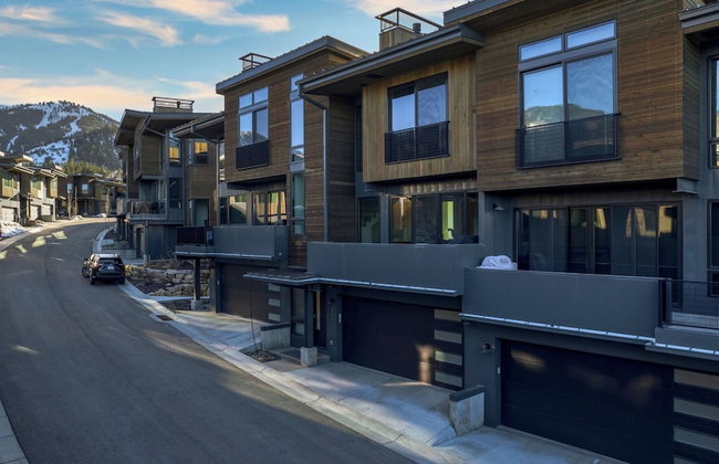 The Ridge at Canyons Village by Avantstay Stunning Slope-side Condo w/ Hot Tub - Foto 69