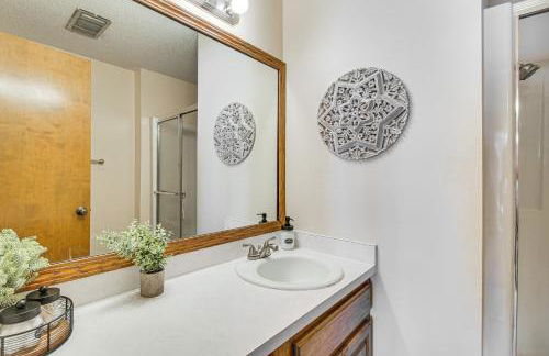 Grand Lake Views and Fire Pit Monkey Island Home! - Foto 13