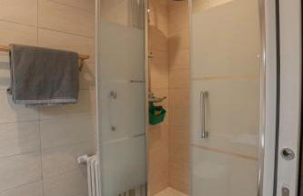 PRESTIGELOC - Business & Confort - 3 Grandes Chambres, 2 SDB, Hyper Centre - Foto 15