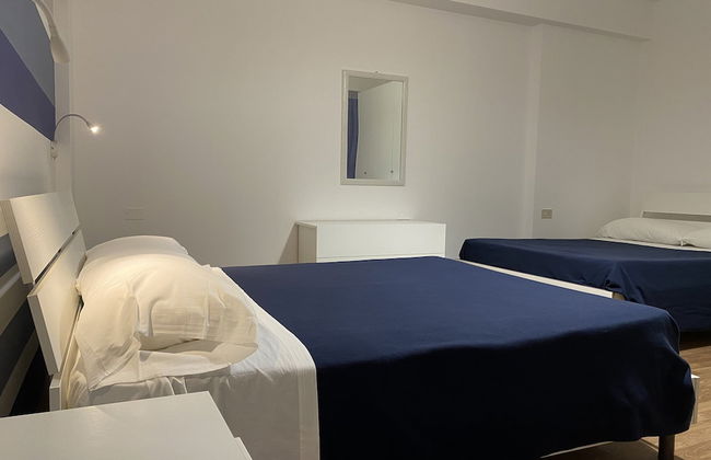 Marina di Petrolo Apartments - Photo 8