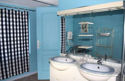 Maison indépendante avec cour, jardin clos et WIFI à PERROS-GUIREC - Réf 333 - Foto 5