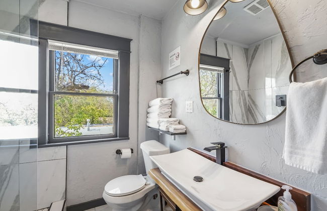 3-story 6-bedroom 4 Bathrooms 3min-asian Dist - Foto 50