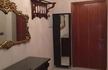 Amplio Piso en Nervión, Excelente zona de la ciudad. - Foto 13