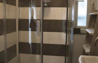 Small self contained room - Foto 13