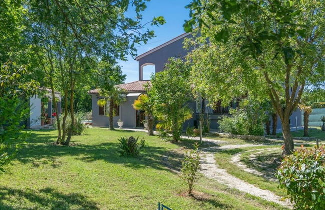 Adalene Comfortable Holiday Residence - Foto 40