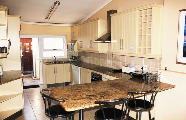 Seemansrust, Langebaan 9-sleeper - Photo 7