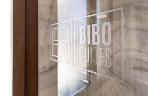 BiBo Suites Real Chancilleria - Photo 38