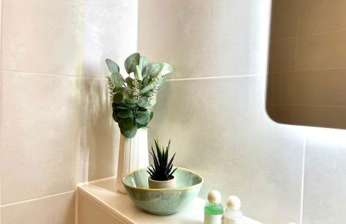 UNiQE- 6 pers - design apartment - fair - SKY-TV - parking - Foto 26