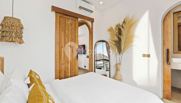 Caelora Villa by Kozystay - Canggu - Foto 2, Habitación