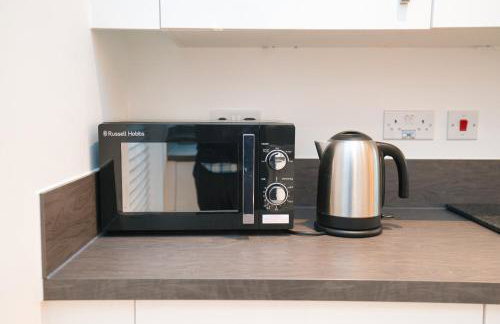 Milton Keynes new 5-Bedrooms 14guests Contractor family holiday Free Parking - Foto 52