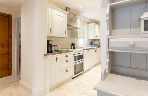 Independence House - Photo 5