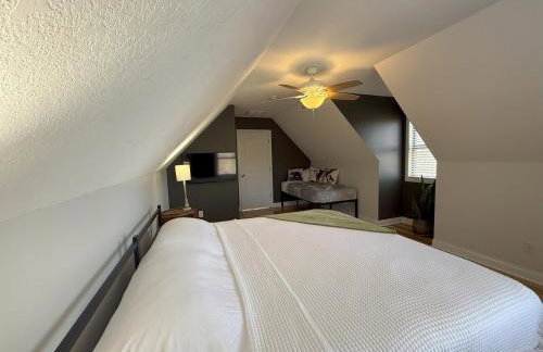 Spacious & Bright Lake Cabin, pet friendly, 8 beds - Foto 3