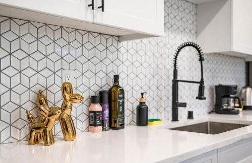 Newly Remodeled 3BR Apt | Mins to Disney | Arcade - Foto 43