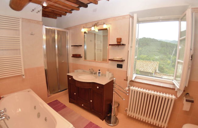 Modern Villa With Private Pool and Fenced Garden Near Lucca - Foto 9