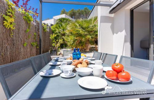 Villa Valentino Modern Villa with heated pool - Photo 16