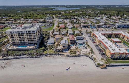 Oceanfront Home in NSB on No Drive Beach 4009S - Foto 40