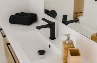 Domek na wyłączność ,bania z jacuzzi. Pobyt góry, jezioro, las. - Foto 54