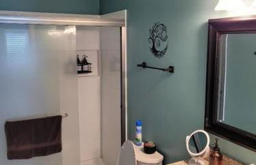 Robin's Nest 2BR at Duke Regional - Foto 26