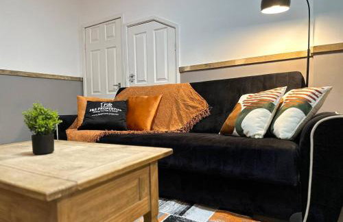 Rustic Rhondda Retreat w Hot Tub & Sauna - Ystrad - Foto 23